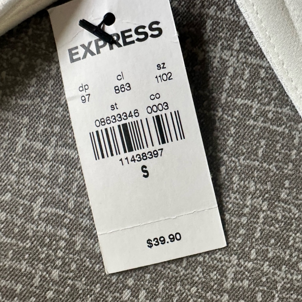 Express Satin Like Cami Cream Size Small - Picture 4 of 11